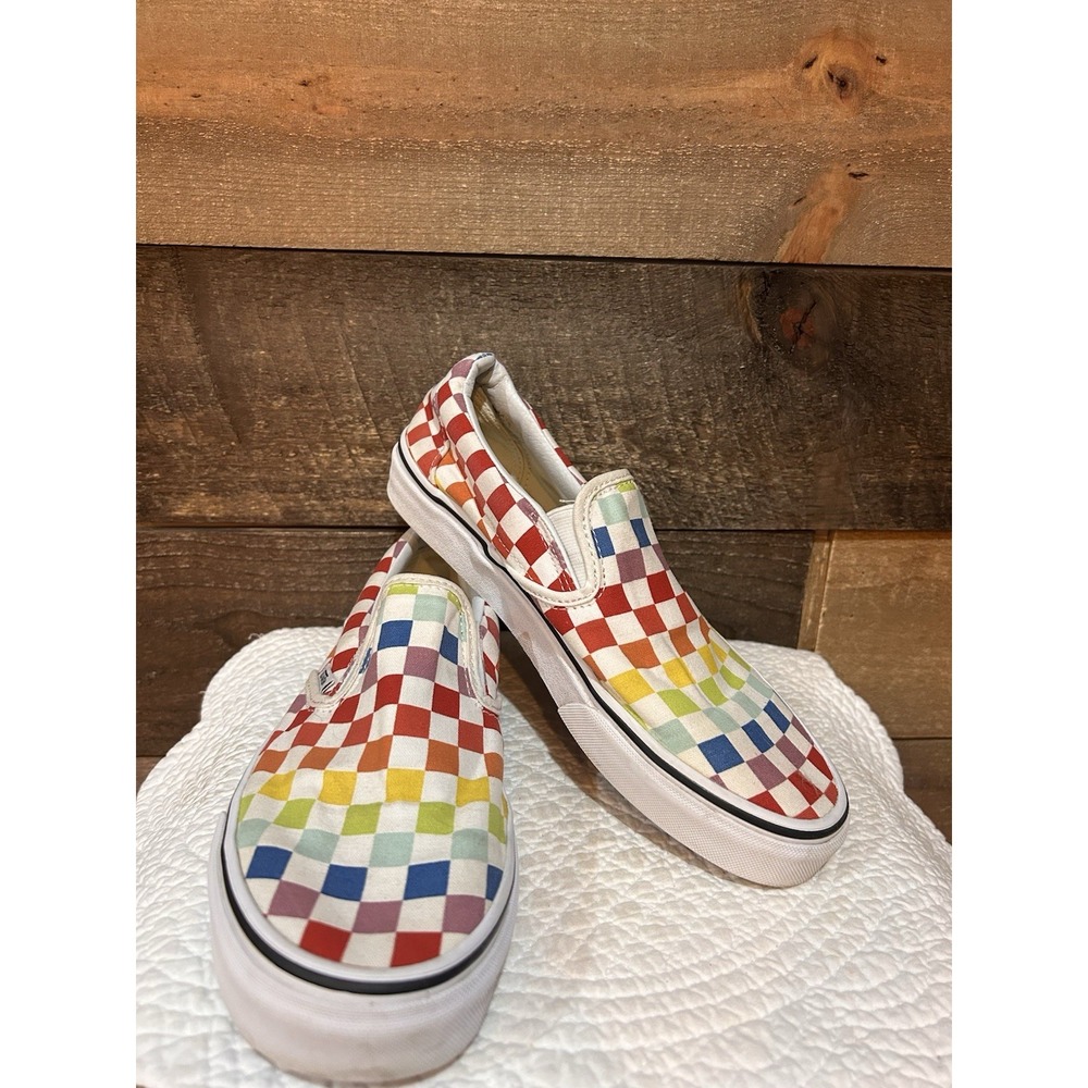 Vans Unisex Slip On Rainbow Checkered Skate Sneaker Women's Sz 8.5 men's Sz 7